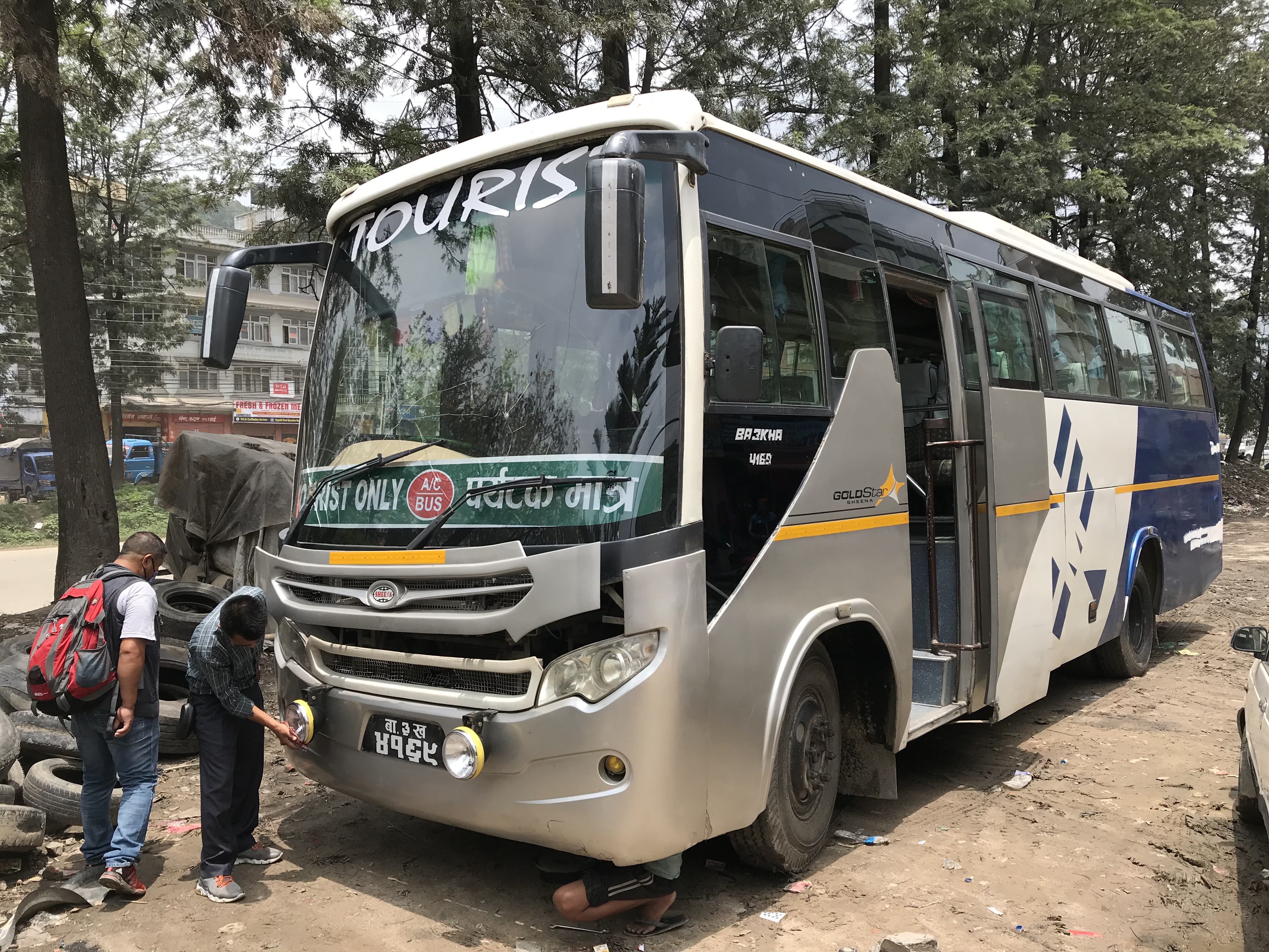 ネパールからインドへのバス