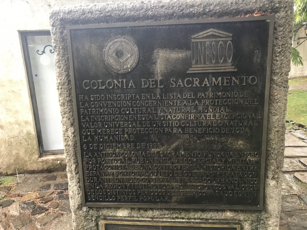 コロニア・デル サクラメント Colonia del Sacramento