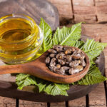 意外に多くの人が知らないひまし油のすごい効力について